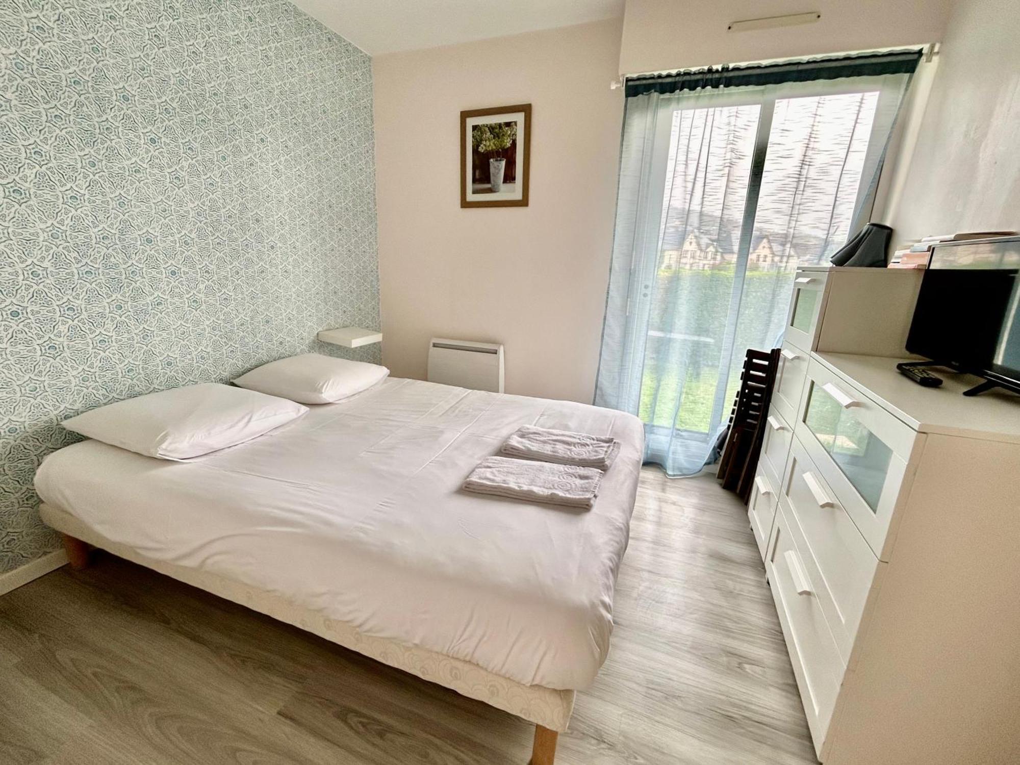 Superbe Appartement Avec Jardin Ensoleille Blonville-sur-Mer Exterior foto